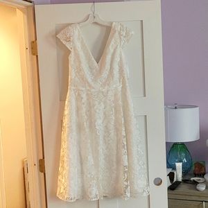 Davis Bridal white lace dress size 8